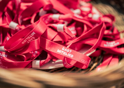 eintrittsbaender-pgs-veranstaltung-zirben-diamant-clubhouse-partyhütte-im-murtal-mieten